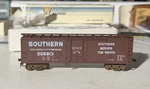 Walthers 40' Plug Door Box Sou 932-3203. Fixed Price $9.00.