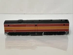 Southern Pacific B-unit Diesel Locomotive Shell #5915 Athearn Good Condition. Fixed Price $35.99.