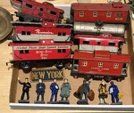 Marx Lionel Gauge Train Lot Cabooses + Tank Car Japan Figures 1940S/50S. Fixed Price $165.00.
