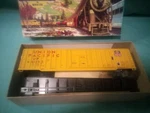 Athearn Ho Scale Union Pacific 50' Plug Door Boxcar (n.o.s Mint Condi.) #461153. Fixed Price $15.00.