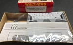 Walthers 932-5405 34' 100TON 2-BAY Covered Hopper Wisconsin Central Oop. Fixed Price $19.95.