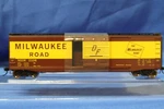 Rivarossi Ho 50FT Sliding Door Boxcar W/roofwalk Milwaukee 2104 HR6584B. Fixed Price $25.00.