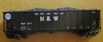 Lionel Die Cast & W Hopper 10717 Coal Load 6-27129 (2006). Fixed Price $78.00.