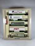Ho Walthers Burlington Northern Spine Cars W/ Trailers & Containers 932-13932. Fixed Price $149.95.