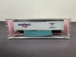 Roundhouse Scale Train 8274 Express Reefer Dairymen's Milk Gare 792. Fixed Price $19.99.