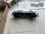 Walthers 932-5159- 40' Tank Car Huber #24963 Ho Scale Started Complete Ob. Fixed Price $12.00.