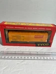 Vintage Ho Scale Tyco Refrigerator Car Arl Original Box T329C:249 Orange #1754. Fixed Price $5.00.