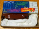 Roundhouse #7871 (rd #78000) Great Northen / Offset-side Ballast Hopper Kit. Fixed Price $13.98.