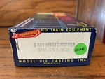 Roundhouse Scale 3243 C&s 3-BAY Offset Hopper Unassembled 20141. Fixed Price $22.50.