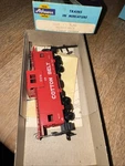 Athearn Ho Scale 5363 Wide Vision Caboose #17 Cotton Belt Red Model Kit Built. Fixed Price $9.99.