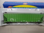 Athearn Burlington Northern 54' 3-BAY Covered Hopper Car # 451658 Scale. Fixed Price $32.00.