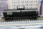 Atlas Ho Scale #1065-1 Shippers Shpx 2580 11,000 Gallon Tank Car With Kadee's!. Fixed Price $19.99.