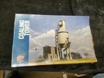 Walthers Cornerstone Ho 933-3042 Coaling Tower Kit New Damaged Box. Fixed Price $45.59.