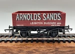 Hornby R097 Arnold Sands 5 Plank Wagon - (good Condition). Fixed Price $14.99.