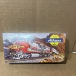 Athearn Ho 40' Flat Car Union Pacific Model Railroad Freight 1351 50597. Fixed Price $14.99.