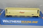 Scale Walthers Honeymead 59' Cylindrical Grain Covered Hopper Car Train 1024. Fixed Price $39.00.