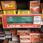 Lionel 6-9826 Gauge New York Central Pittsburgh & Lake Erie Car Ln/box. Fixed Price $15.00.