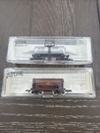 Atlas Scale 3216 70 Ton Ore & 3242 Beer Can Car, Dupont - In Box. Fixed Price $28.00.