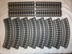 Mth Realtrax 8 Curves 4 Straights - Solid Rail. Fixed Price $39.99.