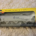 Athearn Genesis G4275 A.d.m. Milling Trinity 5161 Covered Hopper 10C Whtx 5209. Fixed Price $27.00.