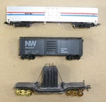 3 Vintage Scale: Con-cor/atlas Boxcars, Depressed Center Transformer Flatcar. Fixed Price $40.00.