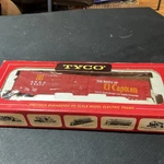 Tyco Vintage Ho Scale At&sf/el Capitan 50' Plug Door Box Car # 339A. Fixed Price $6.25.