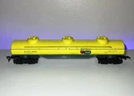 Bachmann 62' 3-DOME Tank Car White House Vinegar Natx #28251. Fixed Price $23.25.