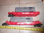O/O-27 Lionel 16361 & 16362 Maxi Stack Flat Cars With Containers. Fixed Price $35.00.