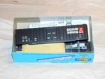 Athearn Ho Scale #5281 Rohm-hass 50' Plug Door Box Car R/n 42879, New Kit. Fixed Price $6.99.