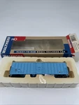 Walthers Ho #932-3606 North American 50' Exterior Post Box Car, Quaker Oats. Fixed Price $17.95.