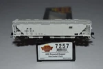 Scale Bli 7257 Penn Central 3-BAY Covered Hopper 885554 C56002. Fixed Price $19.99.