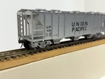 Scale, Ahm, Union Pacific, 3-BAY Covered Hopper # UP-11136 Kadee Equipped. Fixed Price $26.00.
