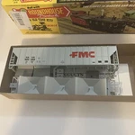 Roundhouse 50 Fmc Covered Hopper Nahx 3532 900057. Fixed Price $20.00.