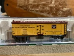 Atlas Scale Burlington Refrigerator Express 40' Woodside Boxcar #75276. Fixed Price $22.95.