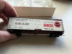 Ho Scale Walthers #932-2474 40' Gensee Beer Reefer Gdcx #107 Ob. Fixed Price $20.00.