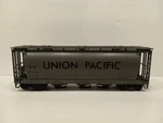 Mth 20-97417 Union Pacific 3 Bay Cylindrical Hopper Rail. Fixed Price $30.00.