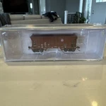 Scale Walthers 2 Bay Hopper Union Pacific 466417. Fixed Price $18.00.