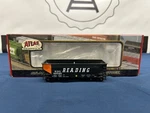 Atlas Reading (stone Svc.) #85725 2-BAY Open Hopper Car 1870-3. Fixed Price $19.99.