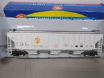 Athearn Producers Grain Corp. 54' Ps 3-BAY Covered Hopper Car # 34686 Scale. Fixed Price $32.00.