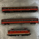 Roco Ho Obb 1044 092-3 Train Engine & Passenger Car Set Of Locomotive. Fixed Price $149.00.