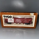 Tyco 366-B Scale Hopper Car Billboard Revere, Red & White With Box. Fixed Price $19.99.