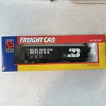 Scale Life Like 8497 Burlington Northern 100-TON 3 Bay Hopper #517722 New. Fixed Price $10.82.