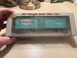 Proto 2000 Nyc 176646 50 Single Door Boxcar 920-54280 New York System Sealed Ob. Fixed Price $18.00.