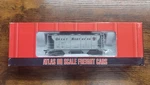 Scale Atlas 1819 PS-2 Bay Covered Hopper Great Northern #71470. Fixed Price $16.00.