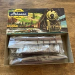 Athearn Ho Scale 5565 Southern Pacific Impack Inter Car Kit. - New Box. Fixed Price $27.99.