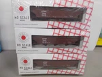 Stewart # 10305 6-PACK Stsf Santa Fe 3-BAY Hopper Cars Kits Scale. Fixed Price $82.00.