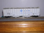 Walthers #932-36?? A.d.m. 50' Airslide Covered Hopper Car #53008 1/87. Fixed Price $24.99.
