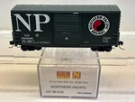 Scale Micro Trains Mtl 101 00 Northern Pacific 659995 Box Car. Fixed Price $27.50.