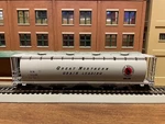 Intermountain 45204-41 Great Northern Cylindrical Covered Hopper #170586. Fixed Price $30.00.