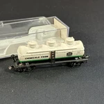 Life-like 7765 Scale Triple Dome Tank Union Carbide Nos. Fixed Price $9.99.